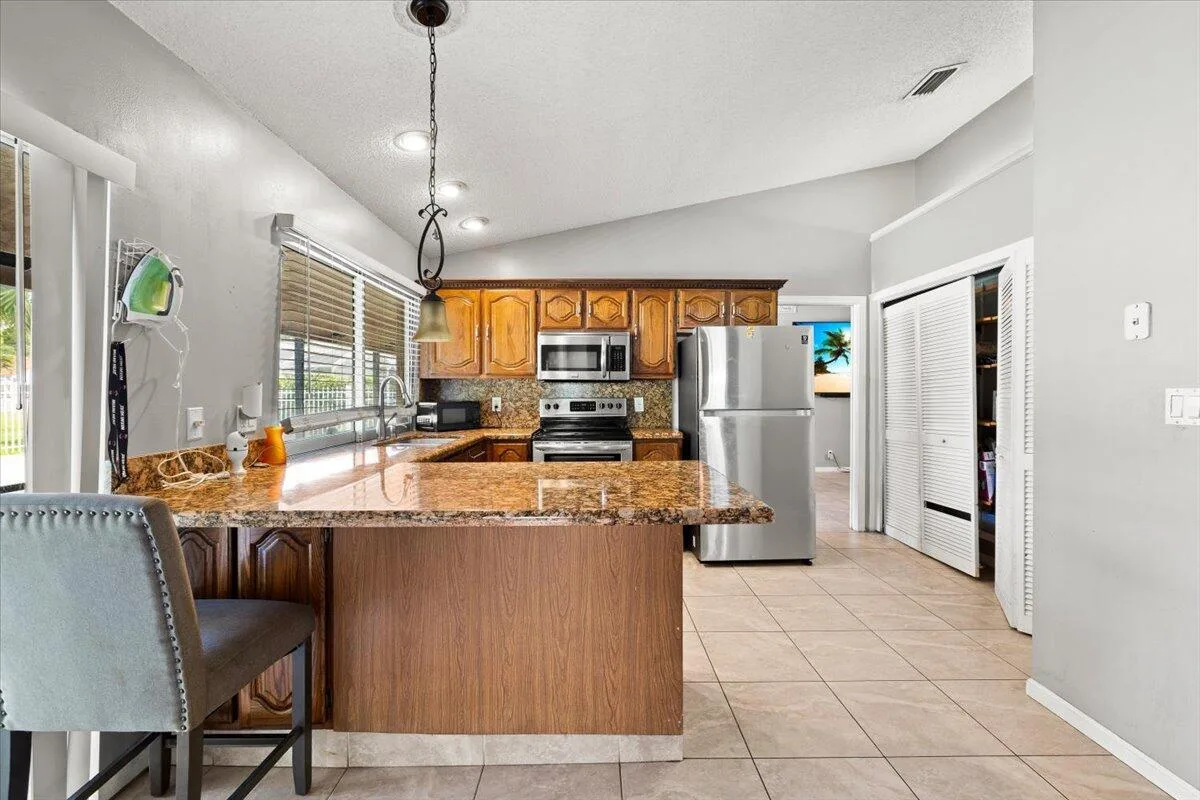 13482 Columbine Avenue, Wellington, FL 33414 photo 8