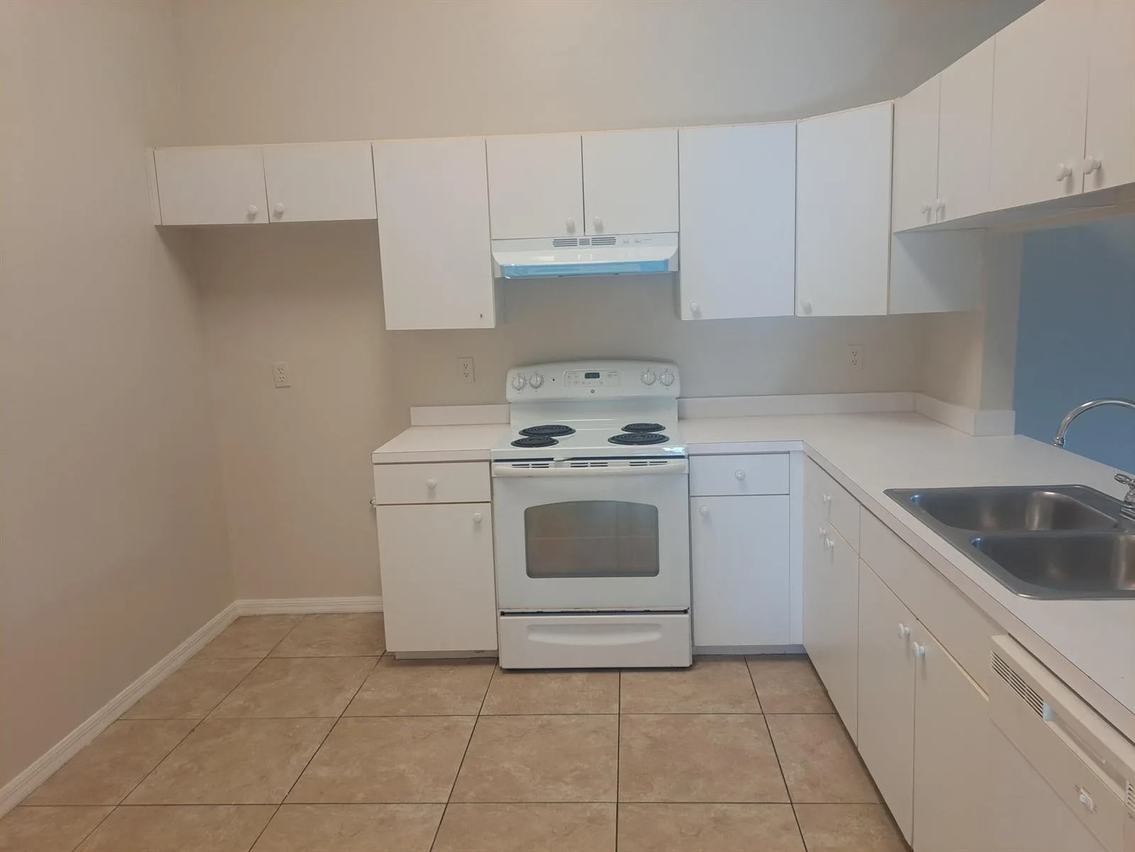 2838 Stoneway Lane, Fort Pierce, FL 34982 photo 6