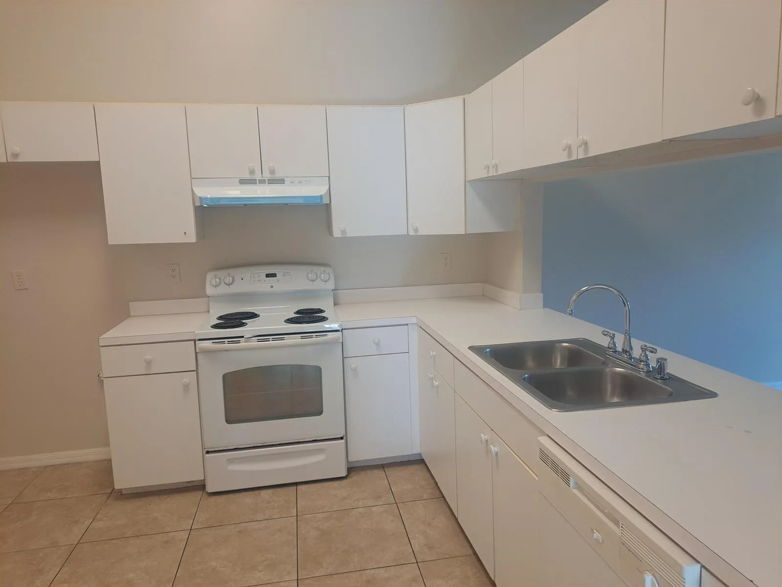 2838 Stoneway Lane, Fort Pierce, FL 34982 photo 7