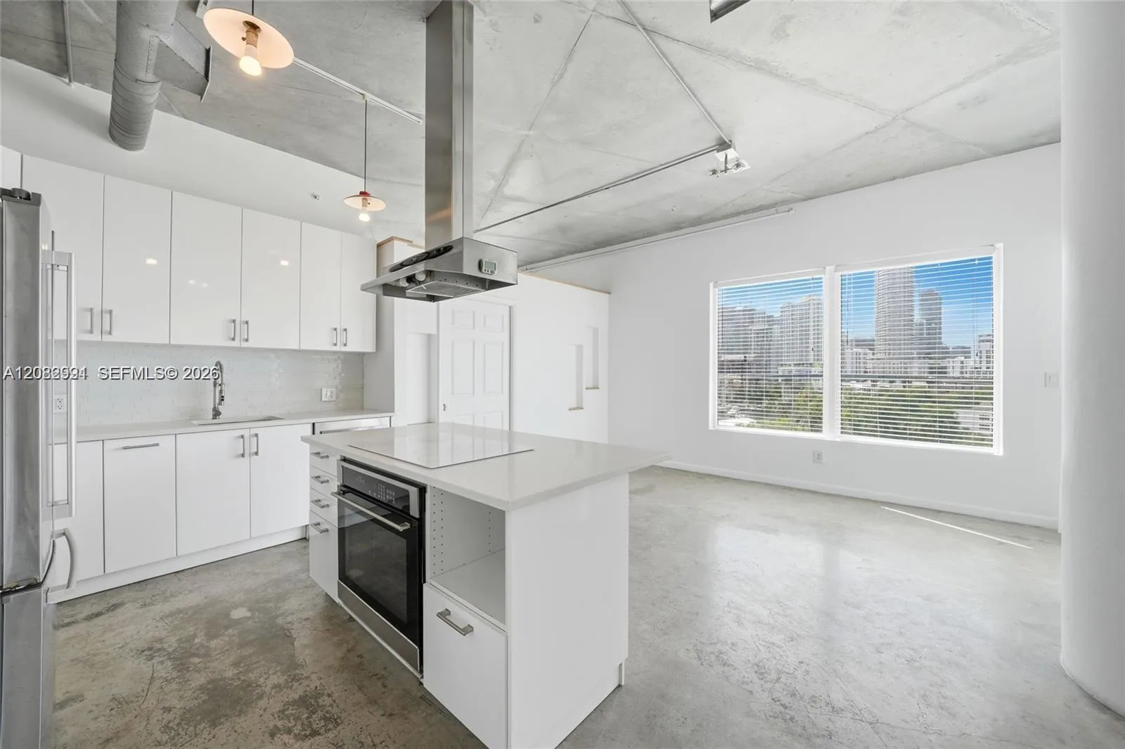 10 SW South River Dr # 804, Miami, FL 33130