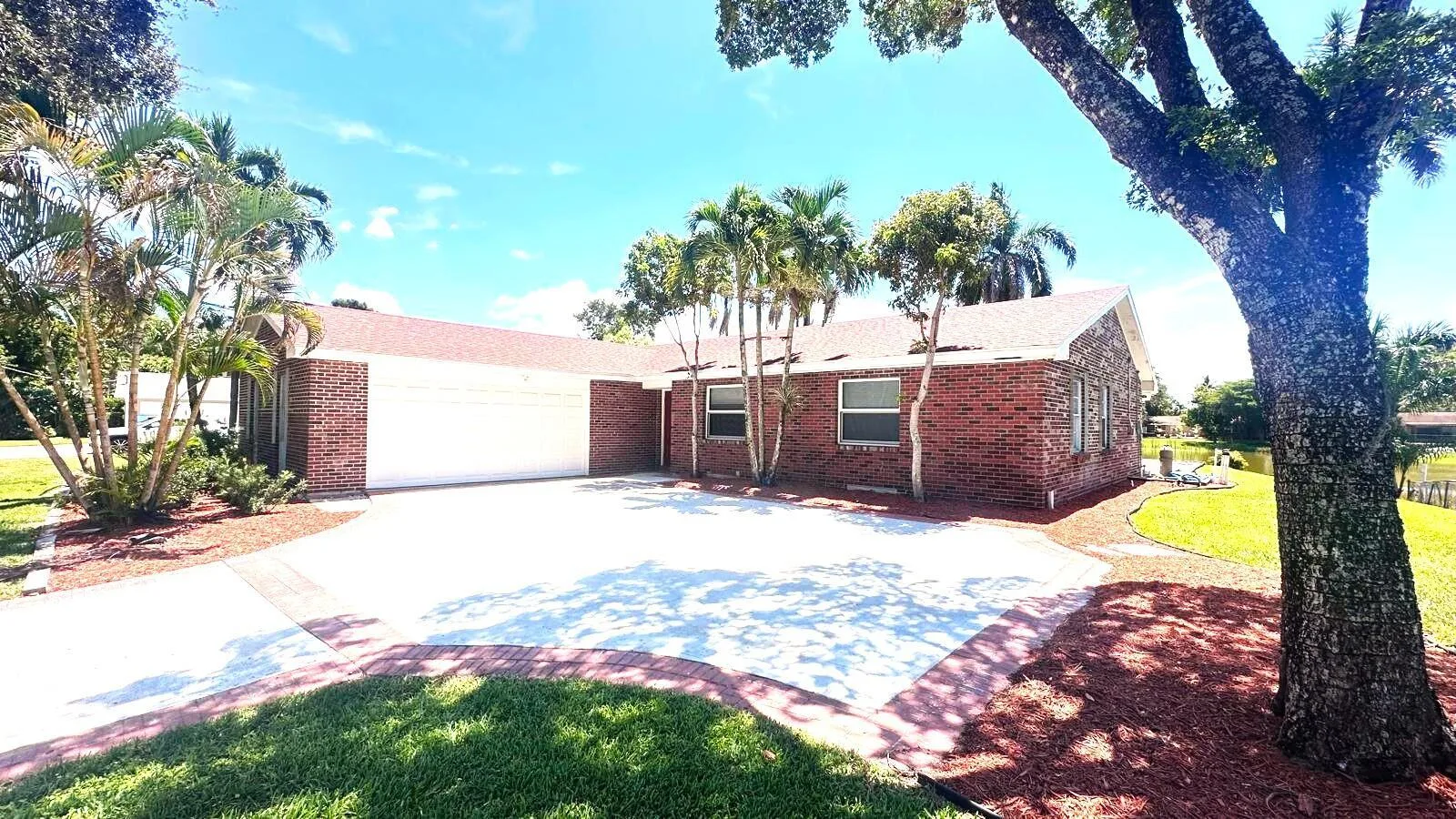 8102 PIONEER Road, Royal Palm Beach, FL 33411