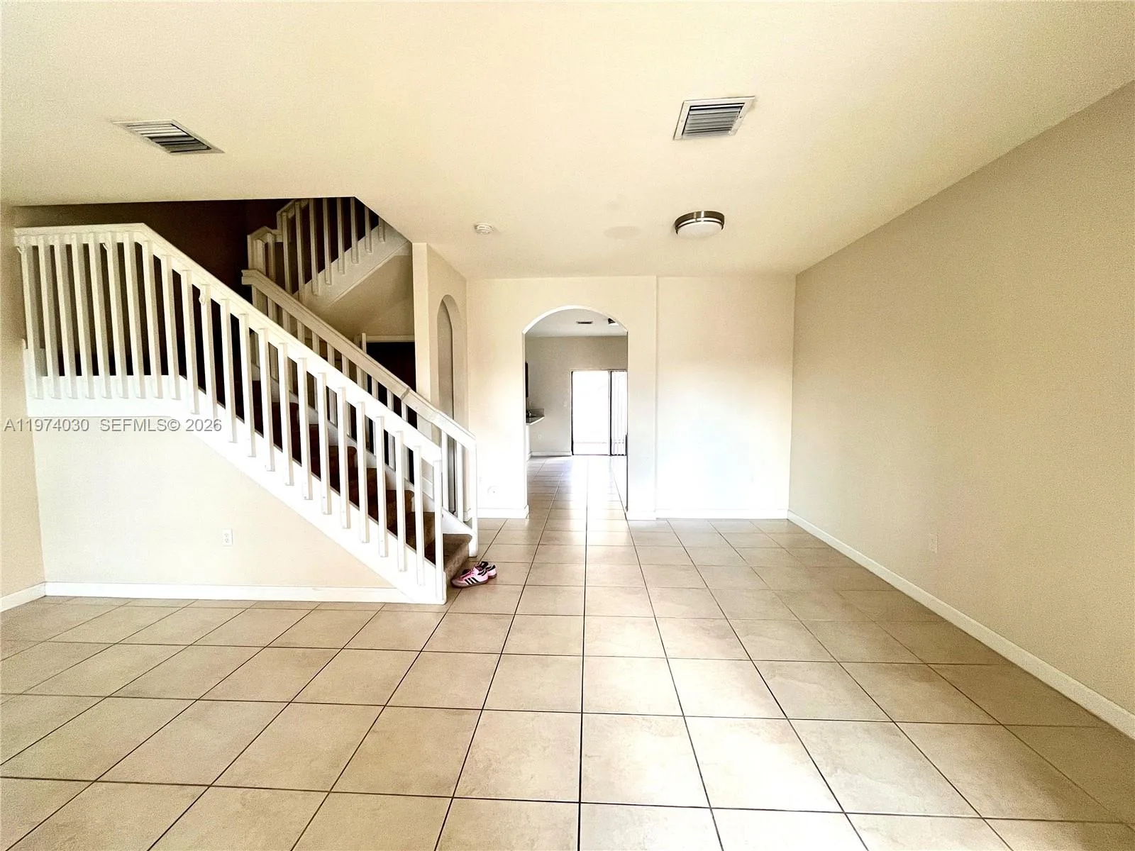 9271 W 33rd Ln, Hialeah, FL 33018 photo 3