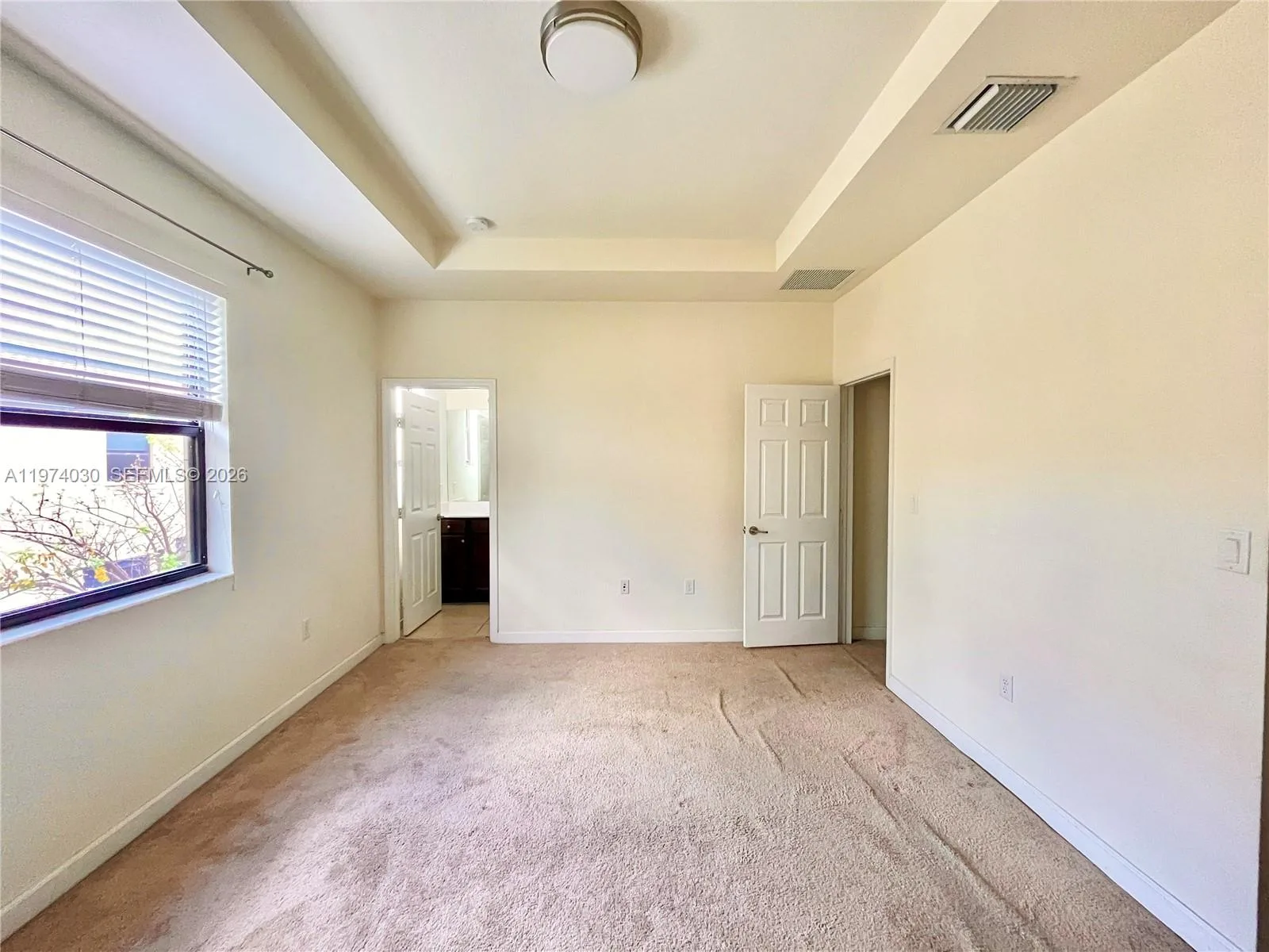 9271 W 33rd Ln, Hialeah, FL 33018 photo 8