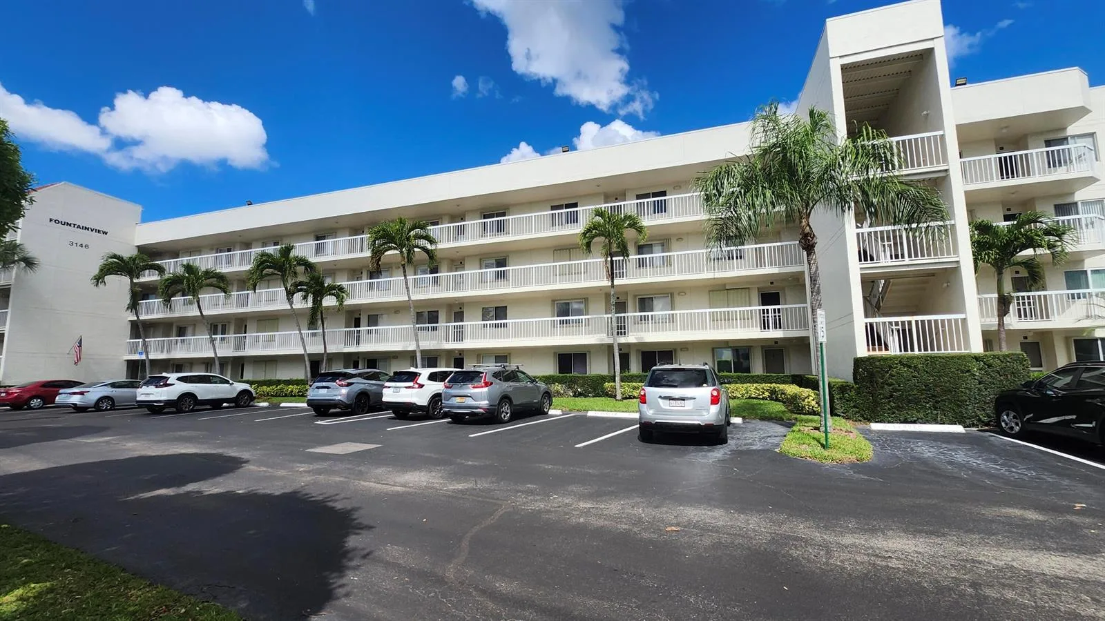 3146 Via Poinciana # 414, Lake Worth, FL 33467