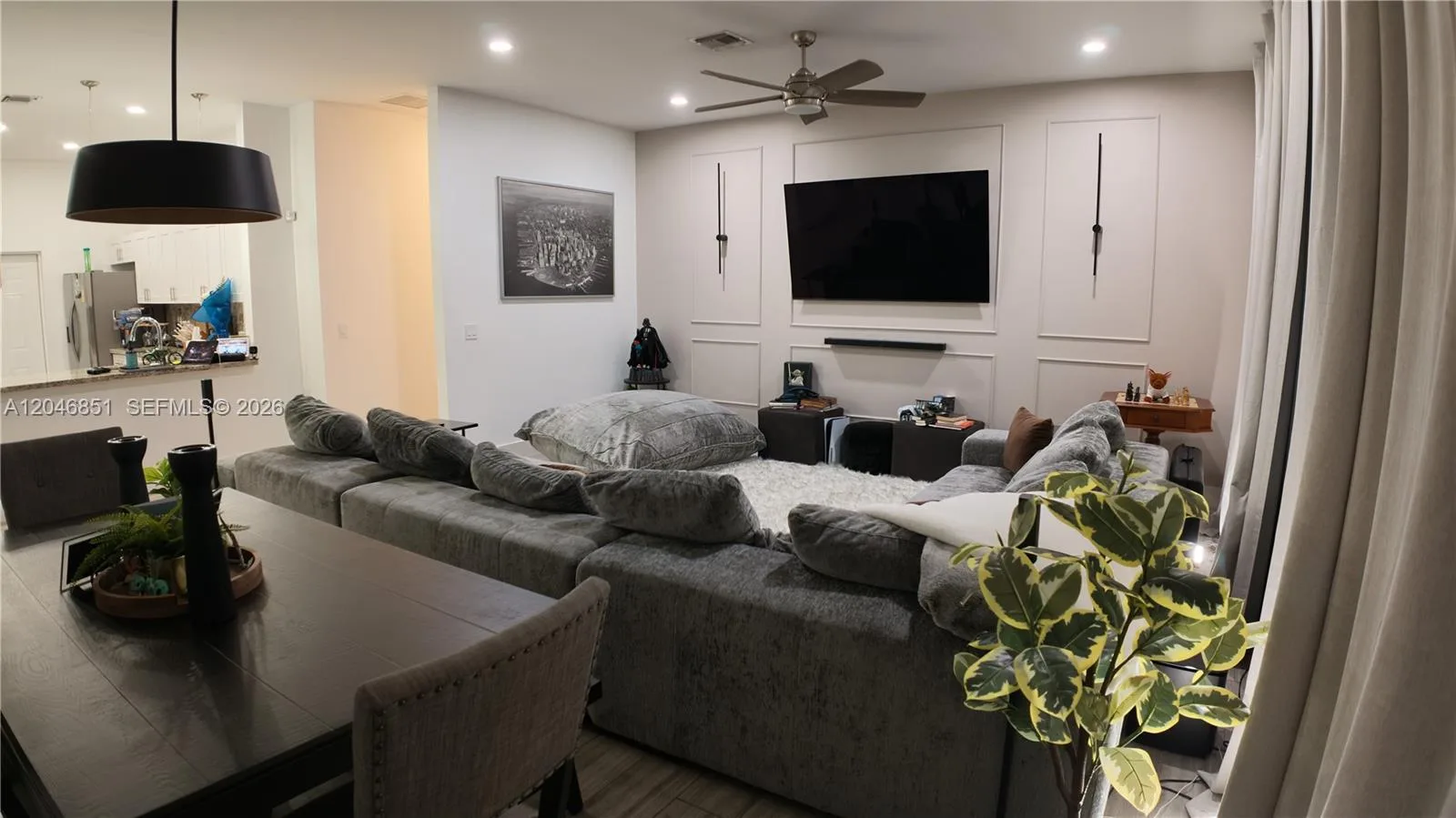 1831 SW 48th Ave, West Park, FL 33023 photo 4