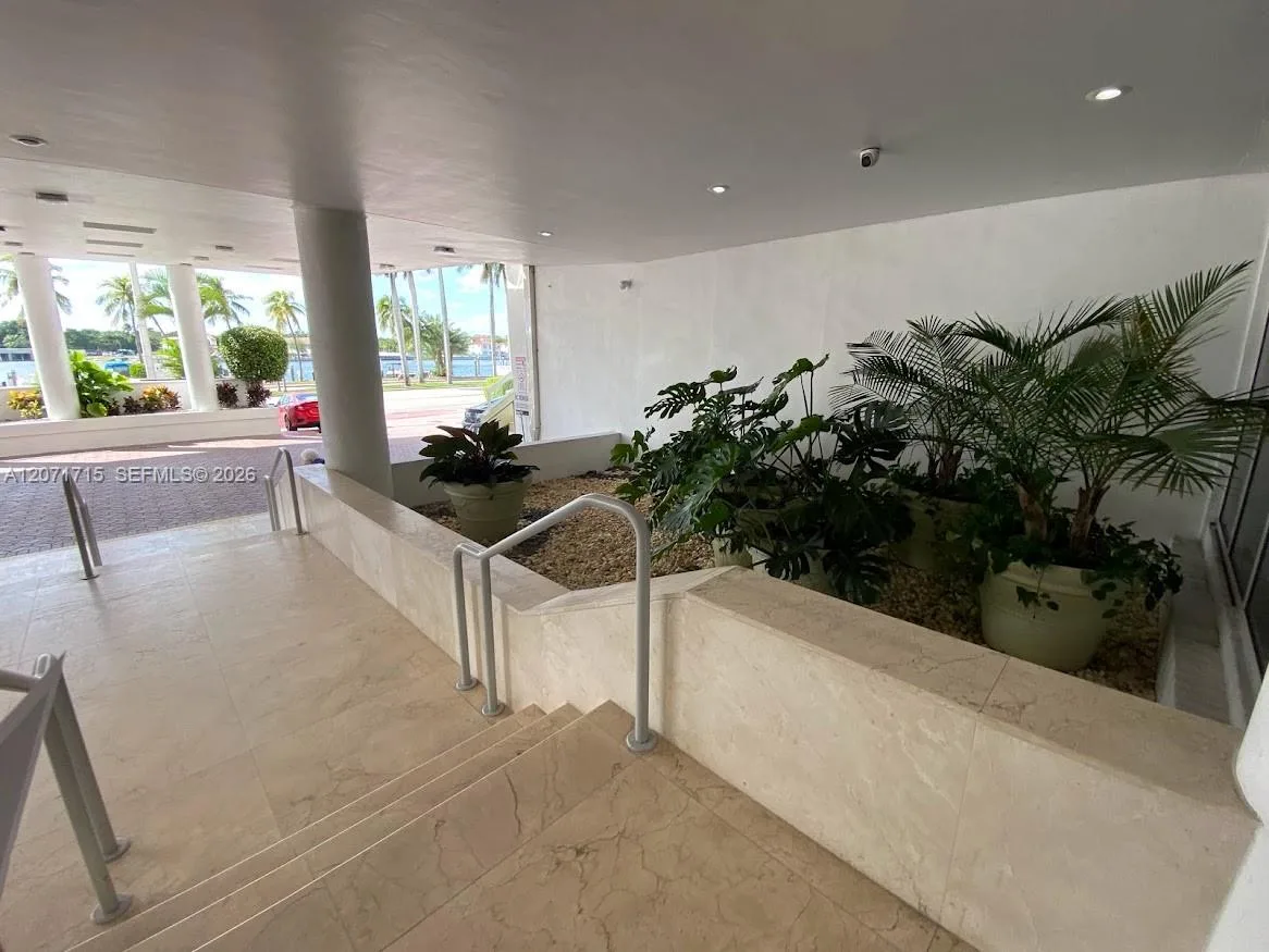 5005 Collins Ave # 722, Miami Beach, FL 33140 photo 4