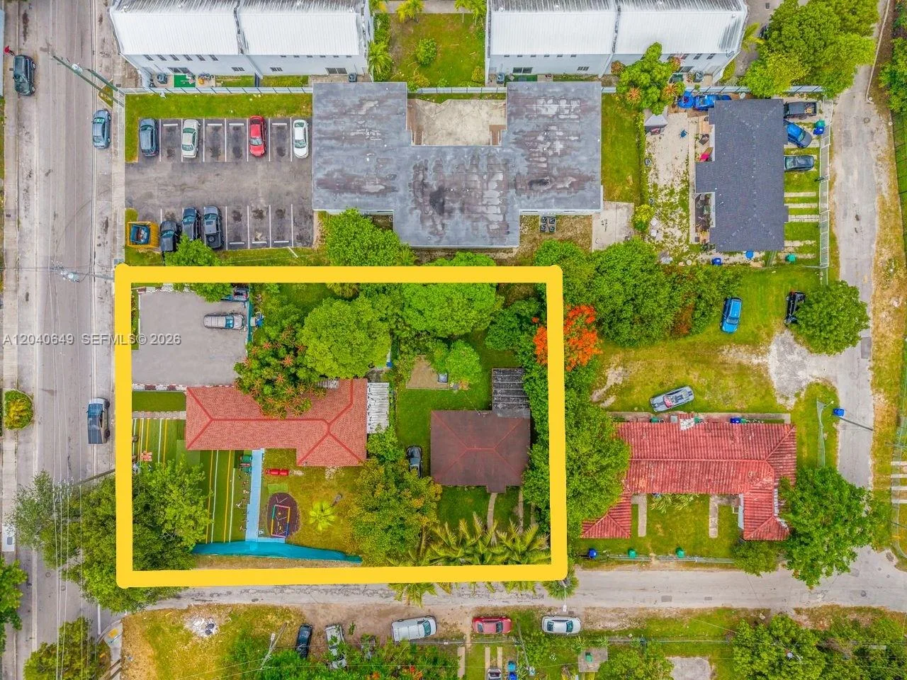111 NW 77th St, Miami, FL 33150