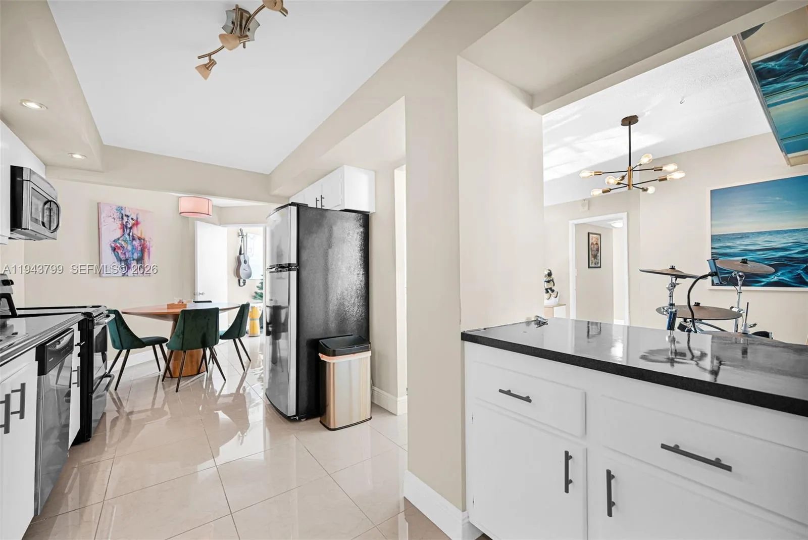 7135 Collins Ave # 1722, Miami Beach, FL 33141 photo 12