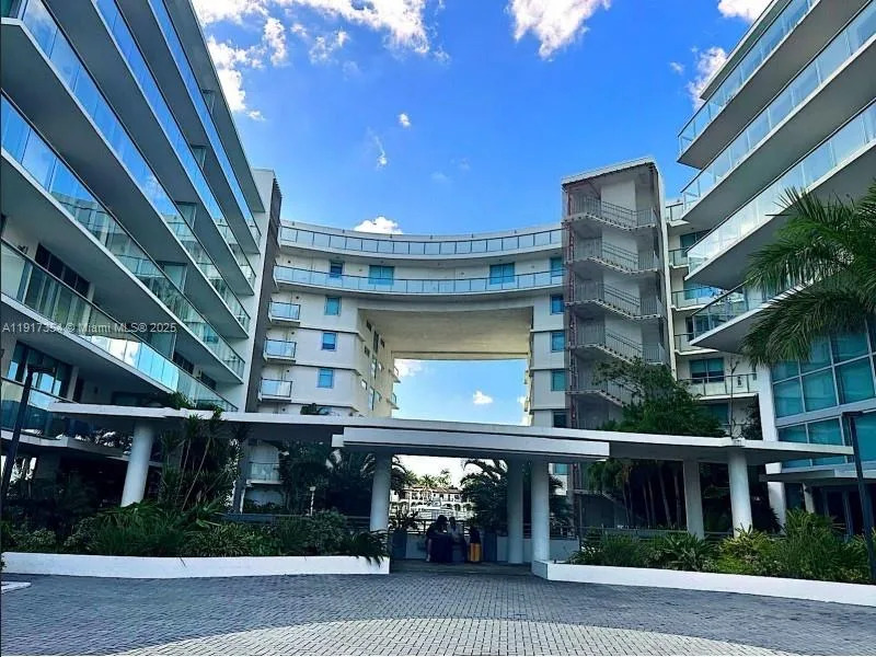 6620 Indian Creek Dr # 617, Miami Beach, FL 33141