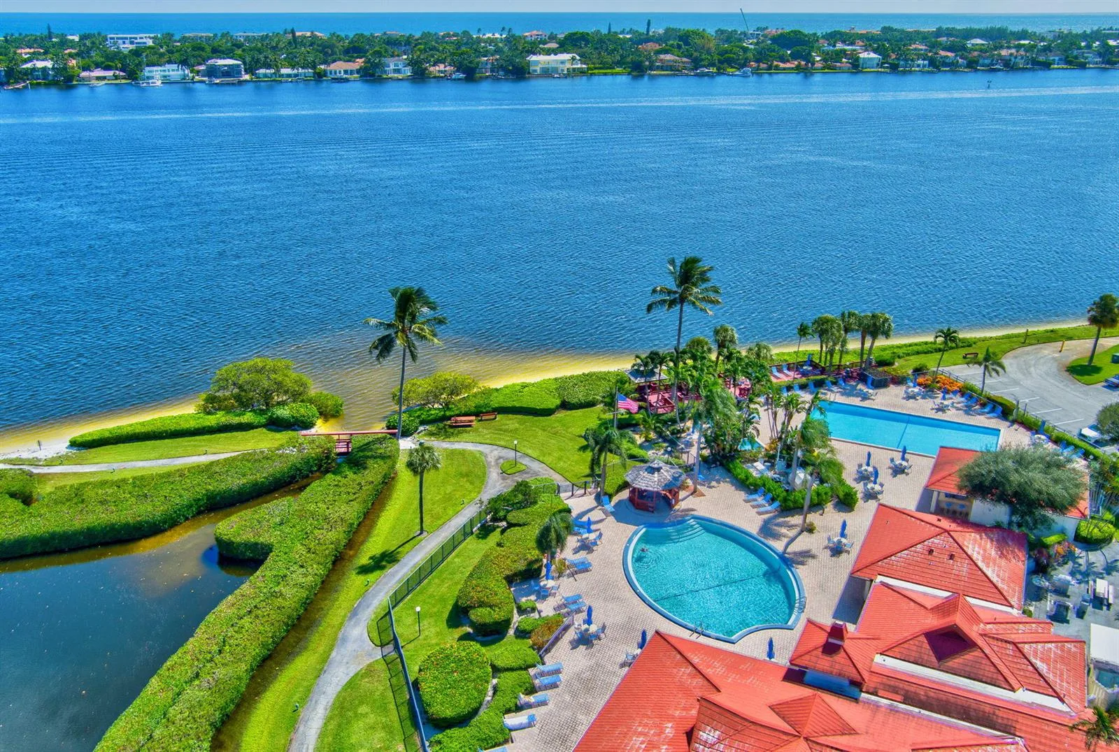 103 Half Moon Circle # H1, Hypoluxo, FL 33462