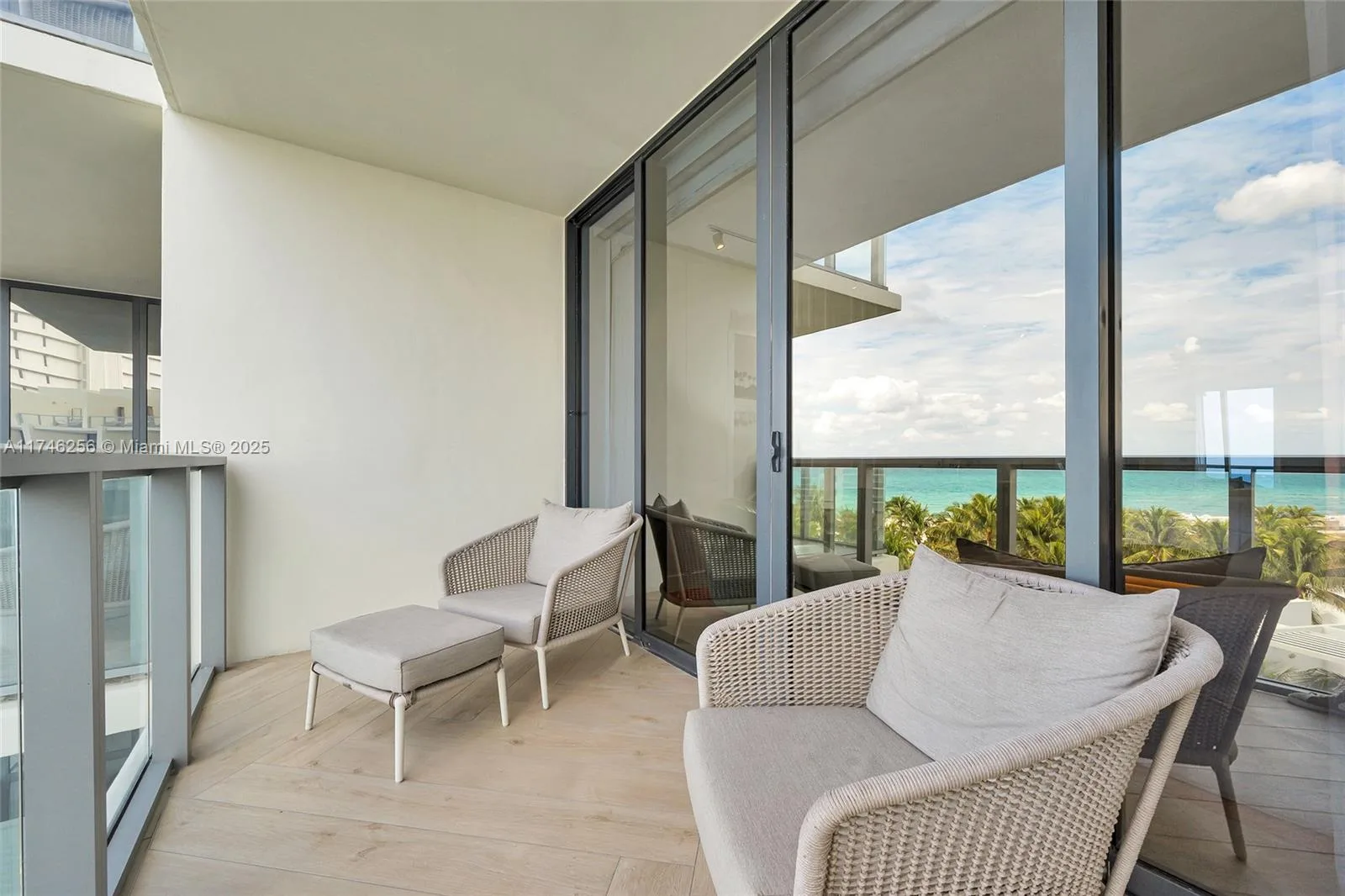 2201 Collins Ave # 625, Miami Beach, FL 33139 photo 6