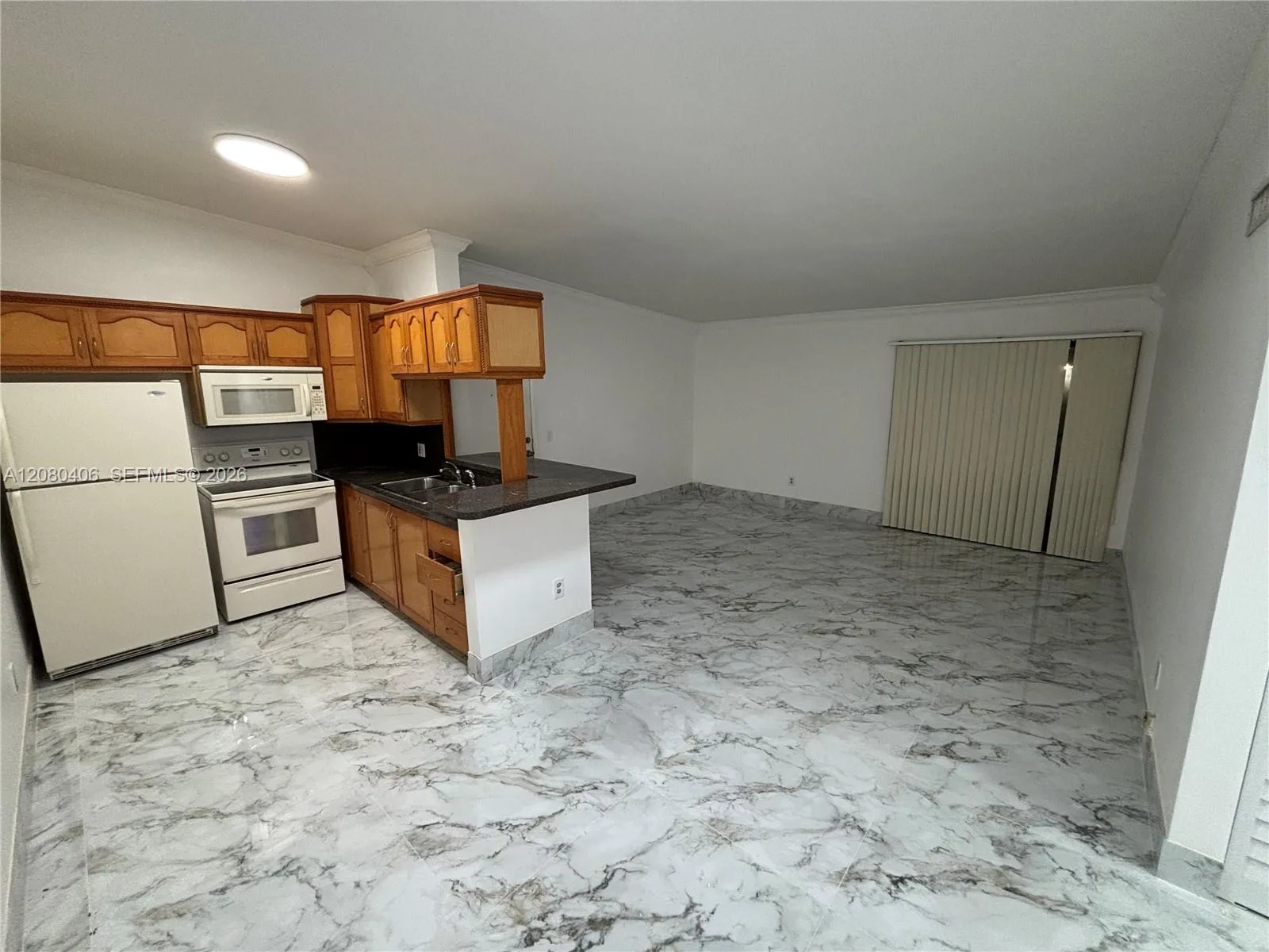 9733 Hammocks Blvd # 201C, Miami, FL 33196