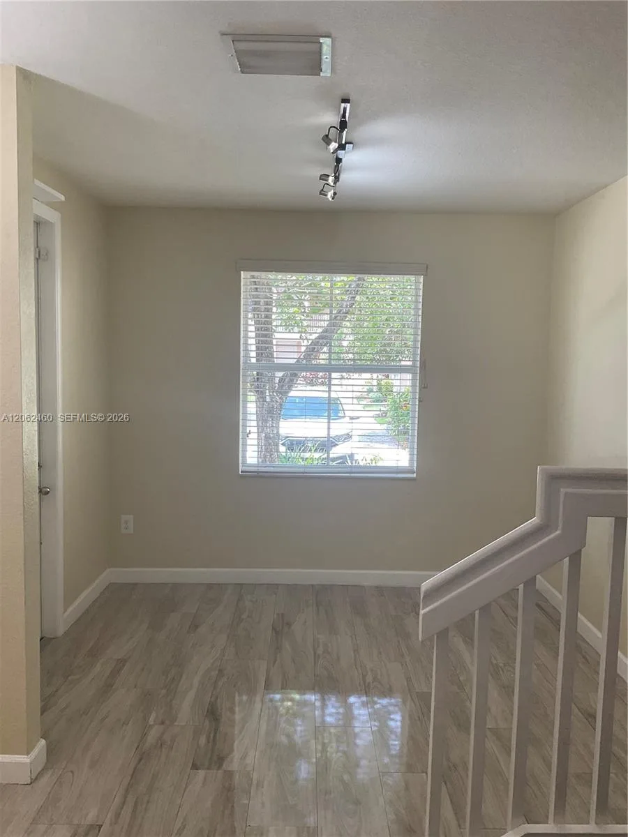 2885 SE 1st Dr # 11, Homestead, FL 33033 photo 4
