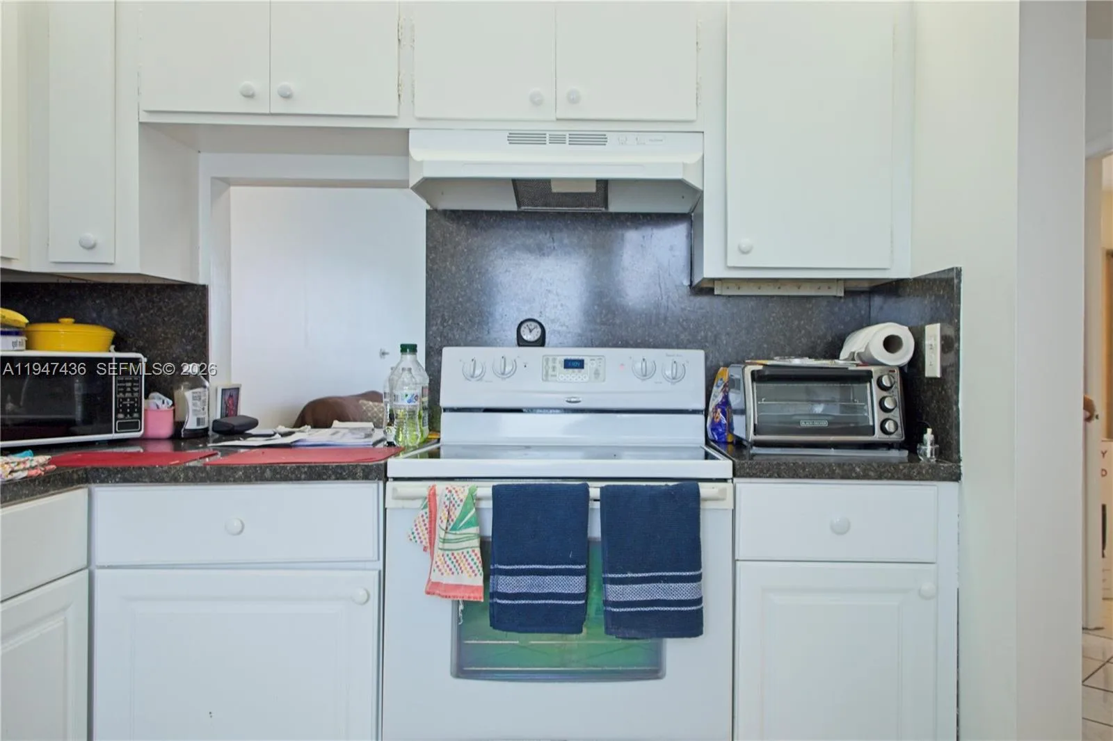2309 Park Ln # 304, Hollywood, FL 33021 photo 2