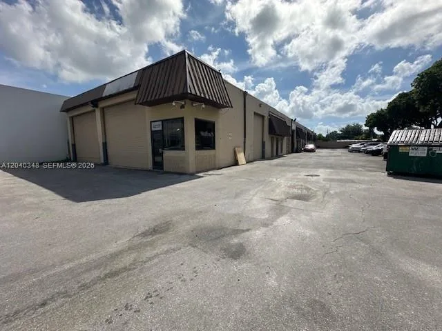 4237 NW 37 Ave # 4237, Miami, FL 33142 photo 2