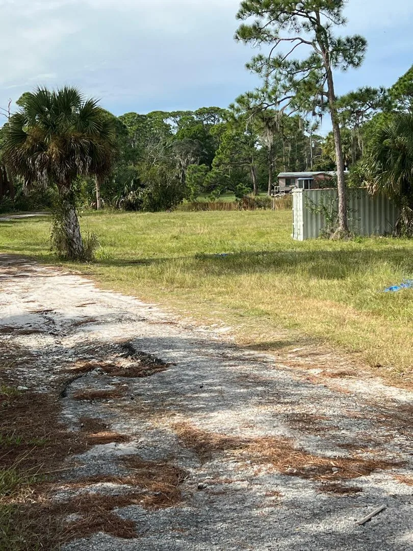 6595 TURNPIKE FEEDER Road, Fort Pierce, FL 34951 photo 5