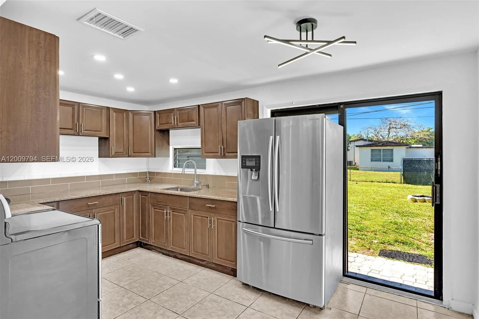 4156 SW 49th Ct # 0, Dania Beach, FL 33314