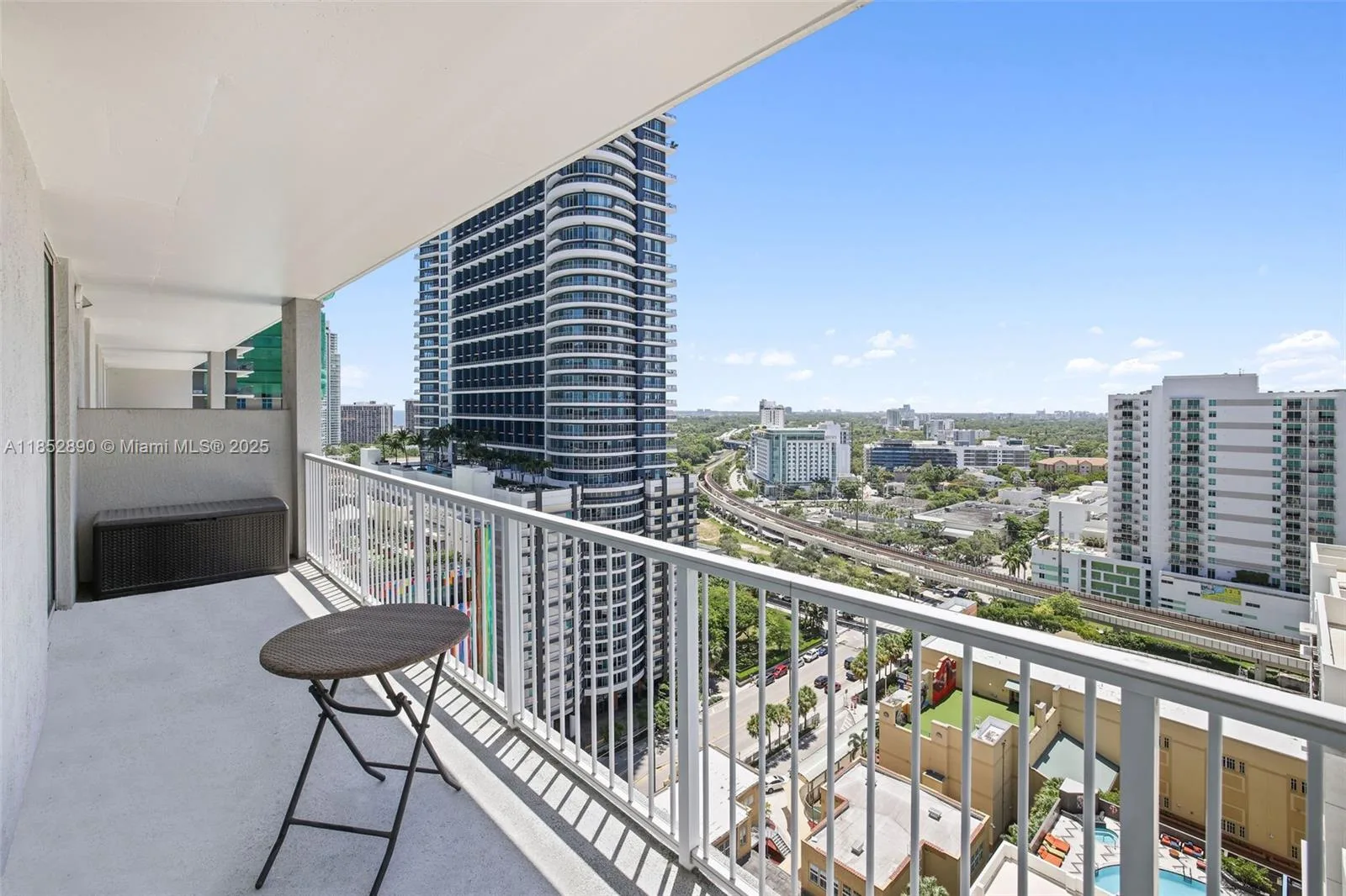 1250 S Miami Ave # 1911, Miami, FL 33130 photo 5