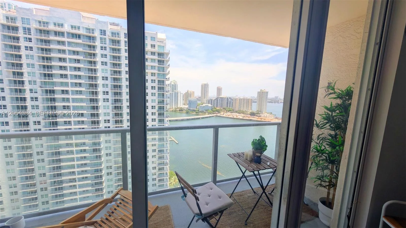 1155 Brickell Bay Dr # 2508, Miami, FL 33131