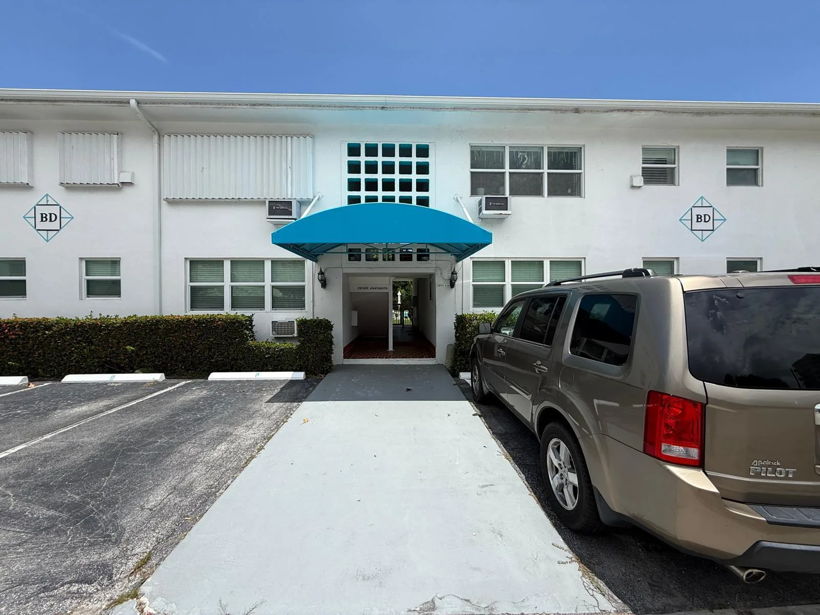 700 Antioch Avenue # 9, Fort Lauderdale, FL 33304