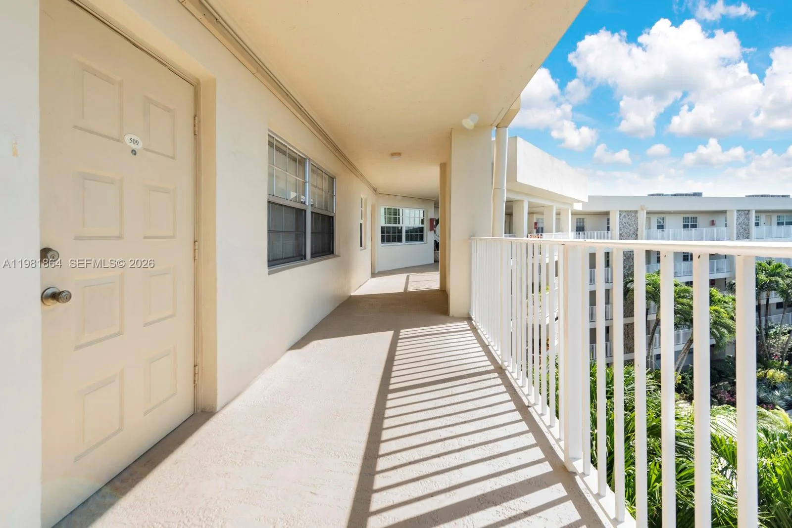800 Cypress Grove Dr # 509, Pompano Beach, FL 33069 photo 4