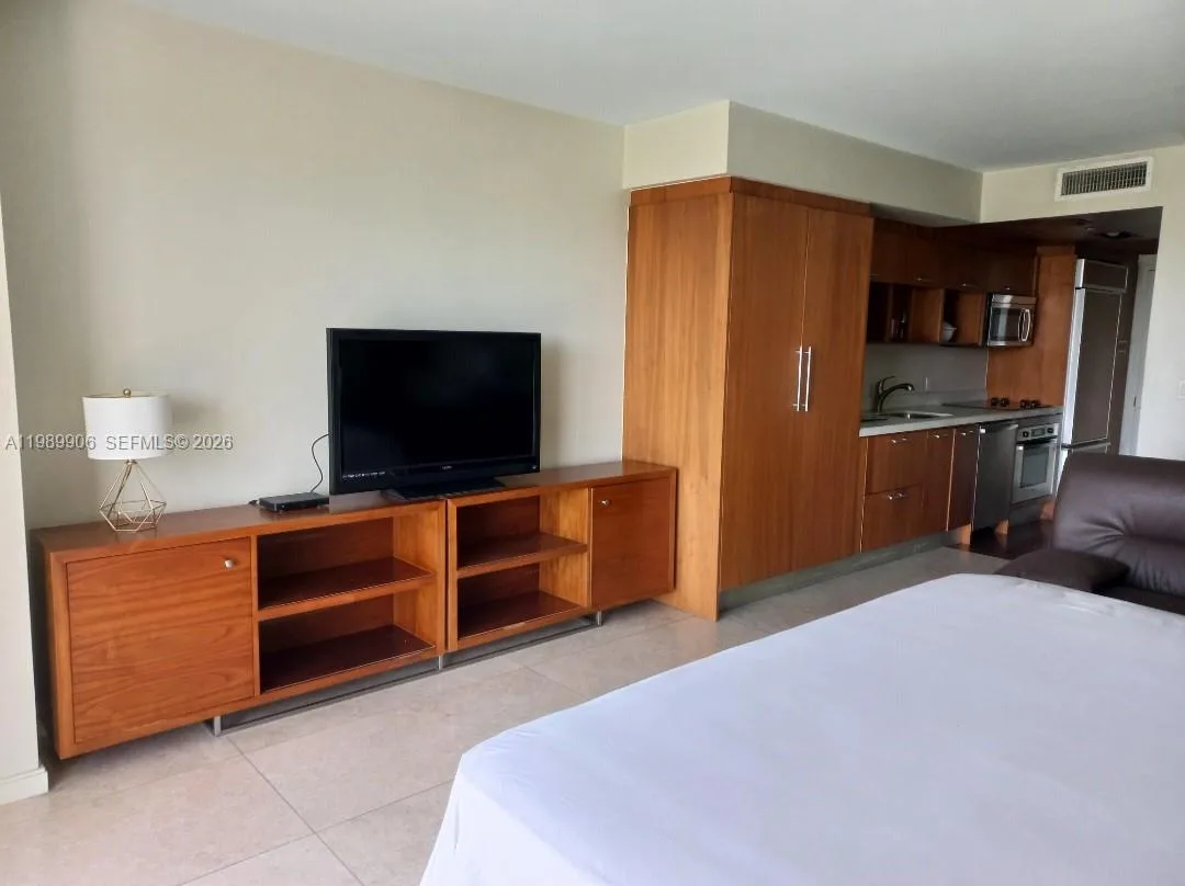 50 Biscayne Blvd # 507, Miami, FL 33132 photo 7