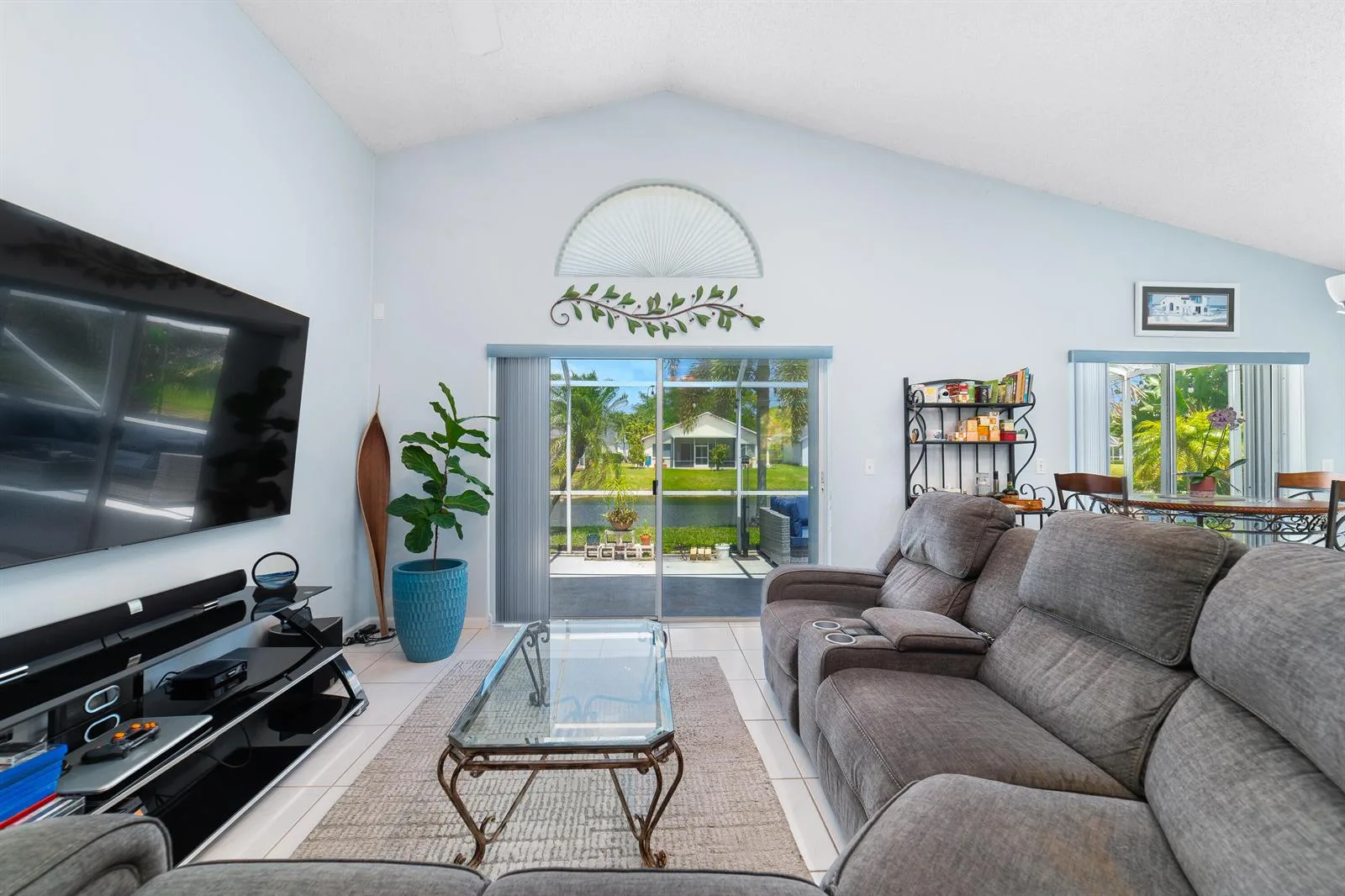 2211 Soundings Court, FL 33413 photo 6