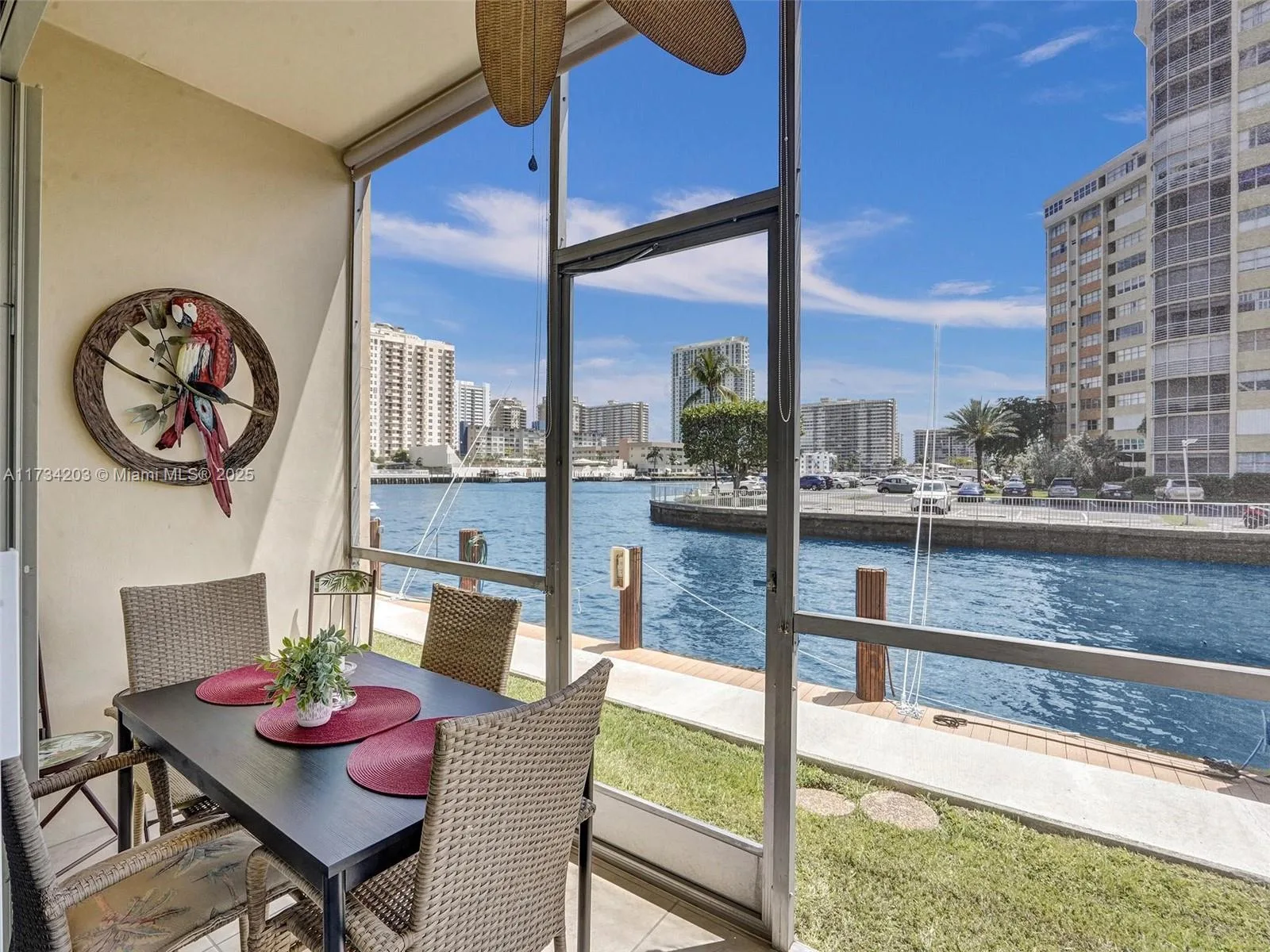 2600 Diana Dr # 105, Hallandale Beach, FL 33009
