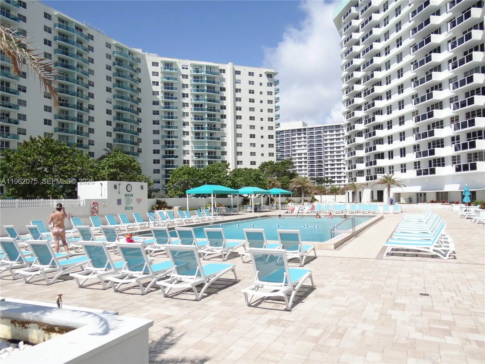 3725 S Ocean Dr # 607, Hollywood, FL 33019