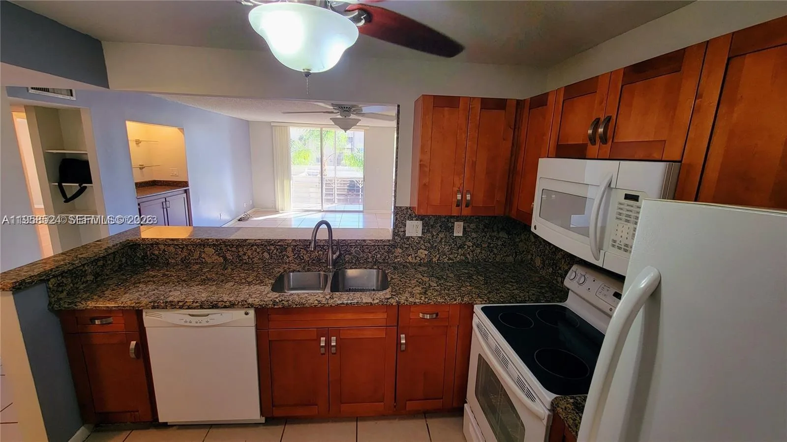 406 NW 68th Ave # 304, Plantation, FL 33317 photo 5