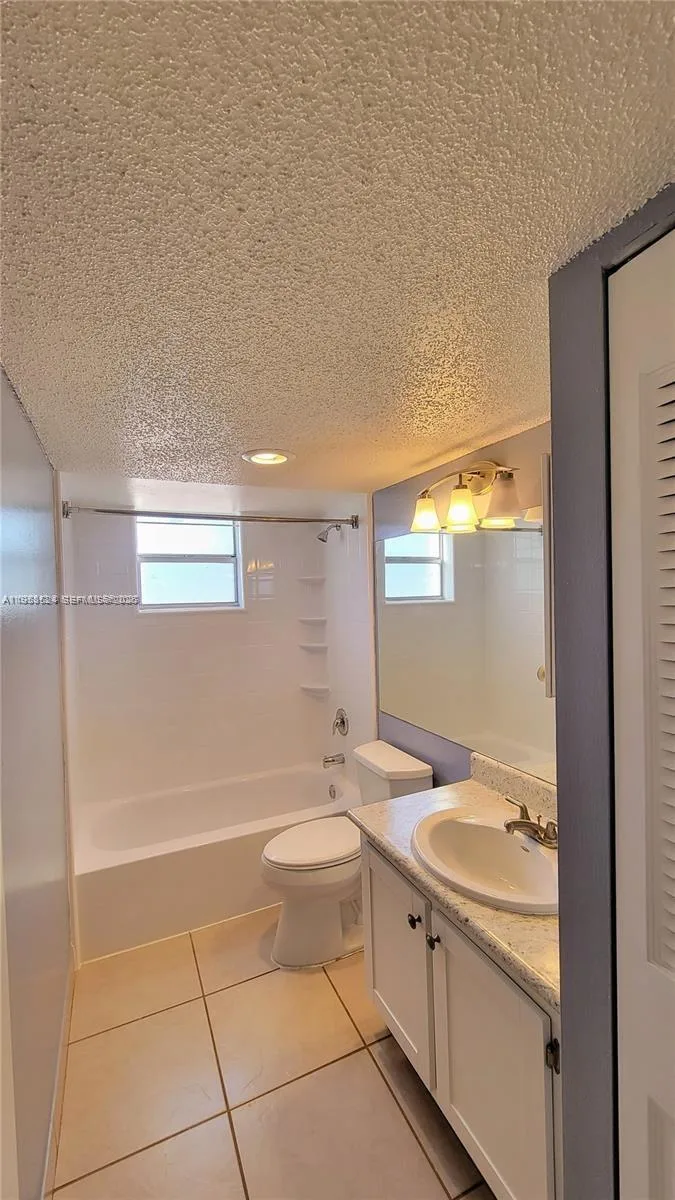 406 NW 68th Ave # 304, Plantation, FL 33317 photo 7