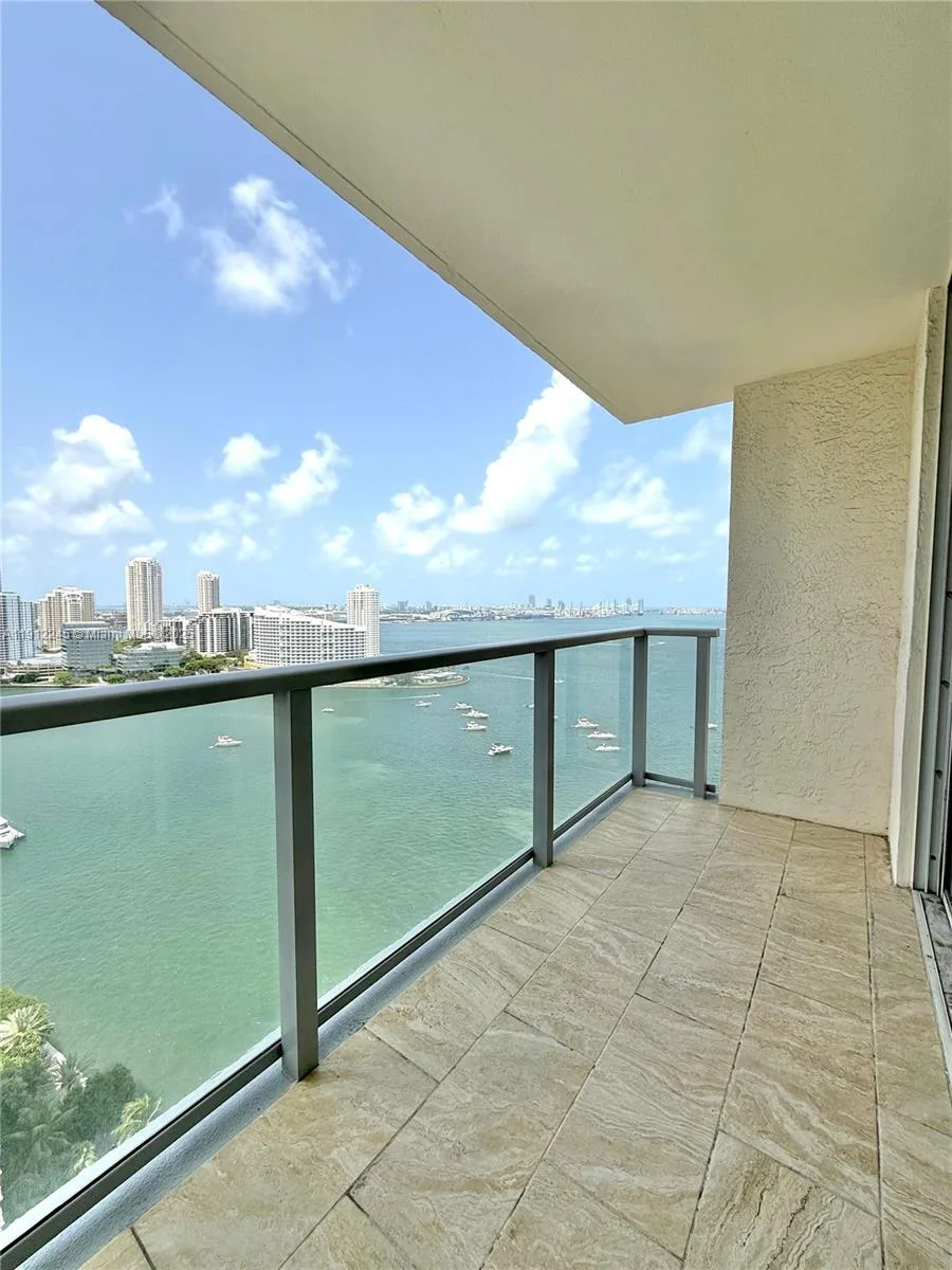 1155 BRICKELL BAY DR # 2708, Miami, FL 33131