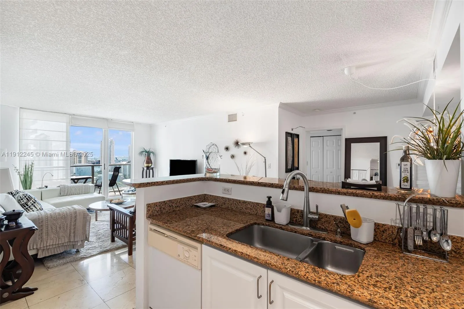 1155 BRICKELL BAY DR # 2708, Miami, FL 33131 photo 11