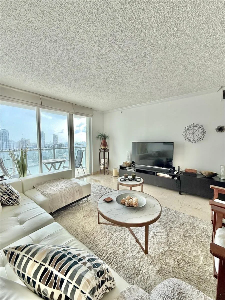 1155 BRICKELL BAY DR # 2708, Miami, FL 33131 photo 5