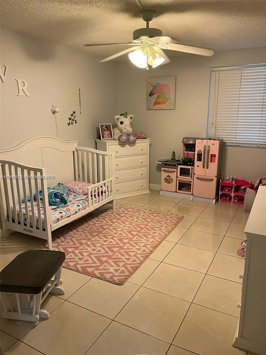 10135 NW 9th St Cir # 5-208, Miami, FL 33172 photo 5