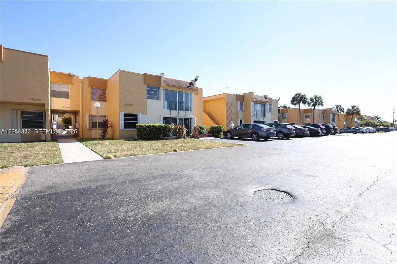 9340 W Flagler St # 104B, Miami, FL 33174