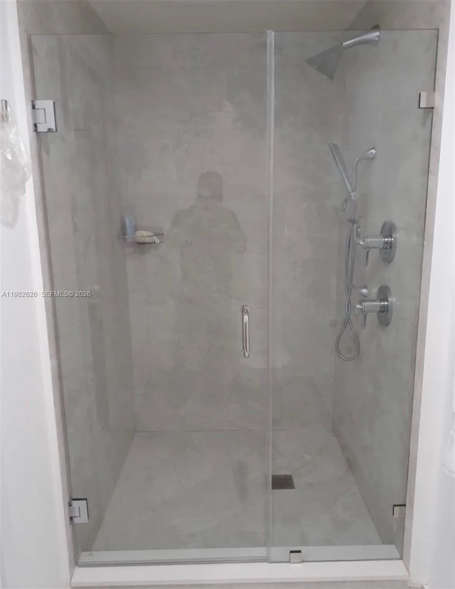 488 NE 18TH # 2703, Miami, FL 33132 photo 10