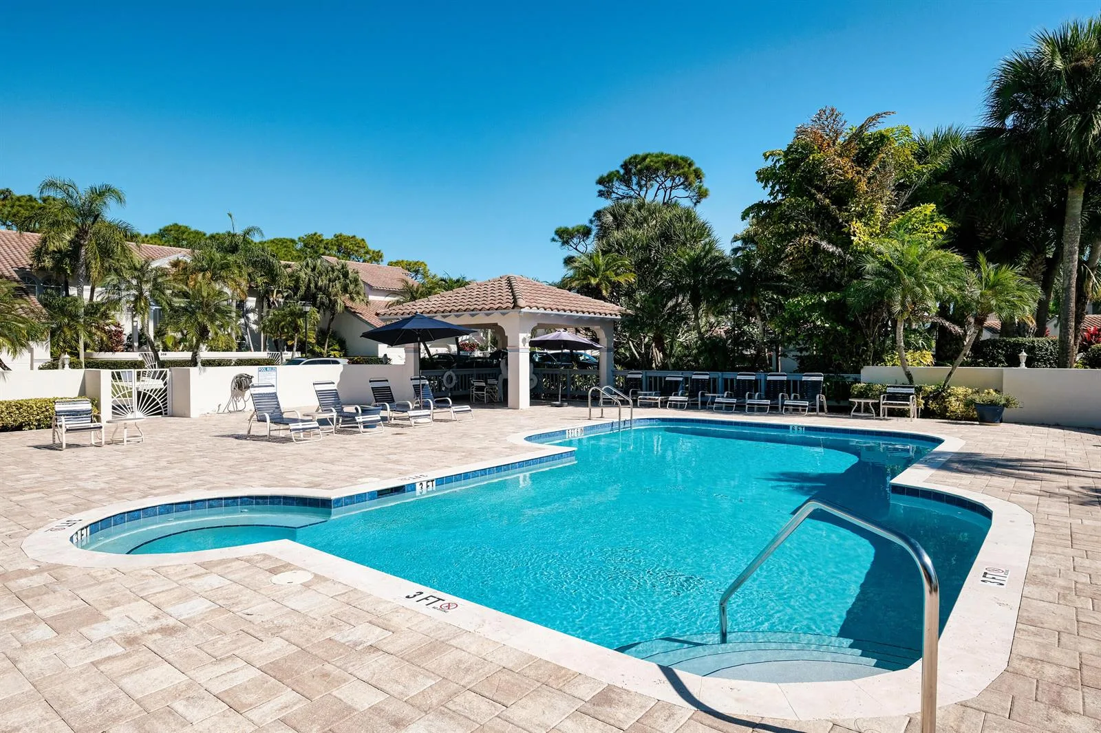 305 Ryder Cup Circle, Palm Beach Gardens, FL 33418 photo 12