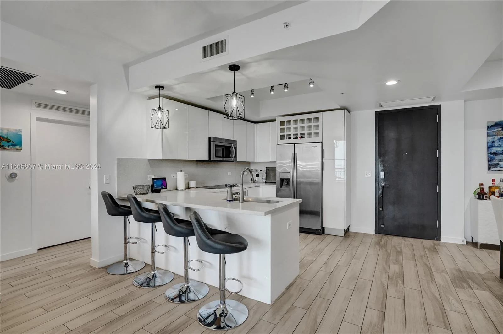 999 SW 1st Ave # 1807, Miami, FL 33130 photo 4