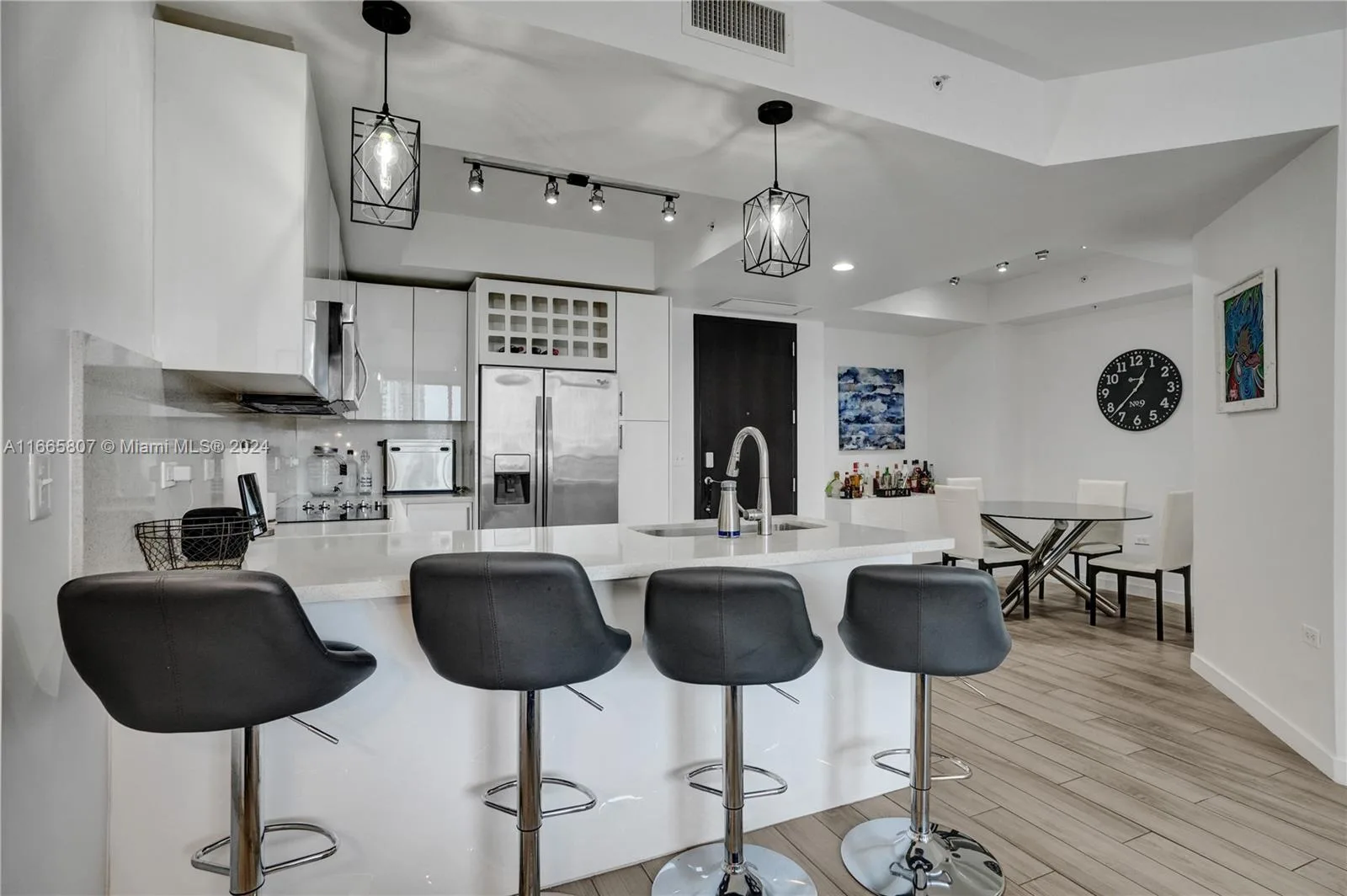 999 SW 1st Ave # 1807, Miami, FL 33130 photo 5
