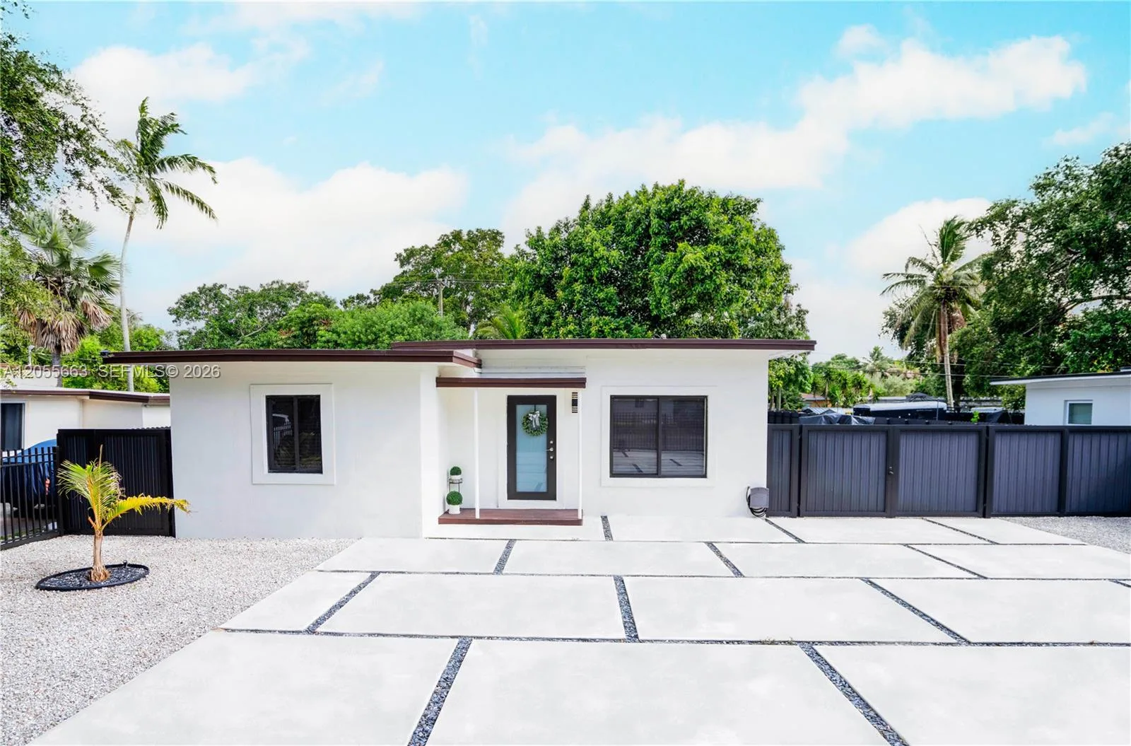 1220 NW 125th St, North Miami, FL 33167