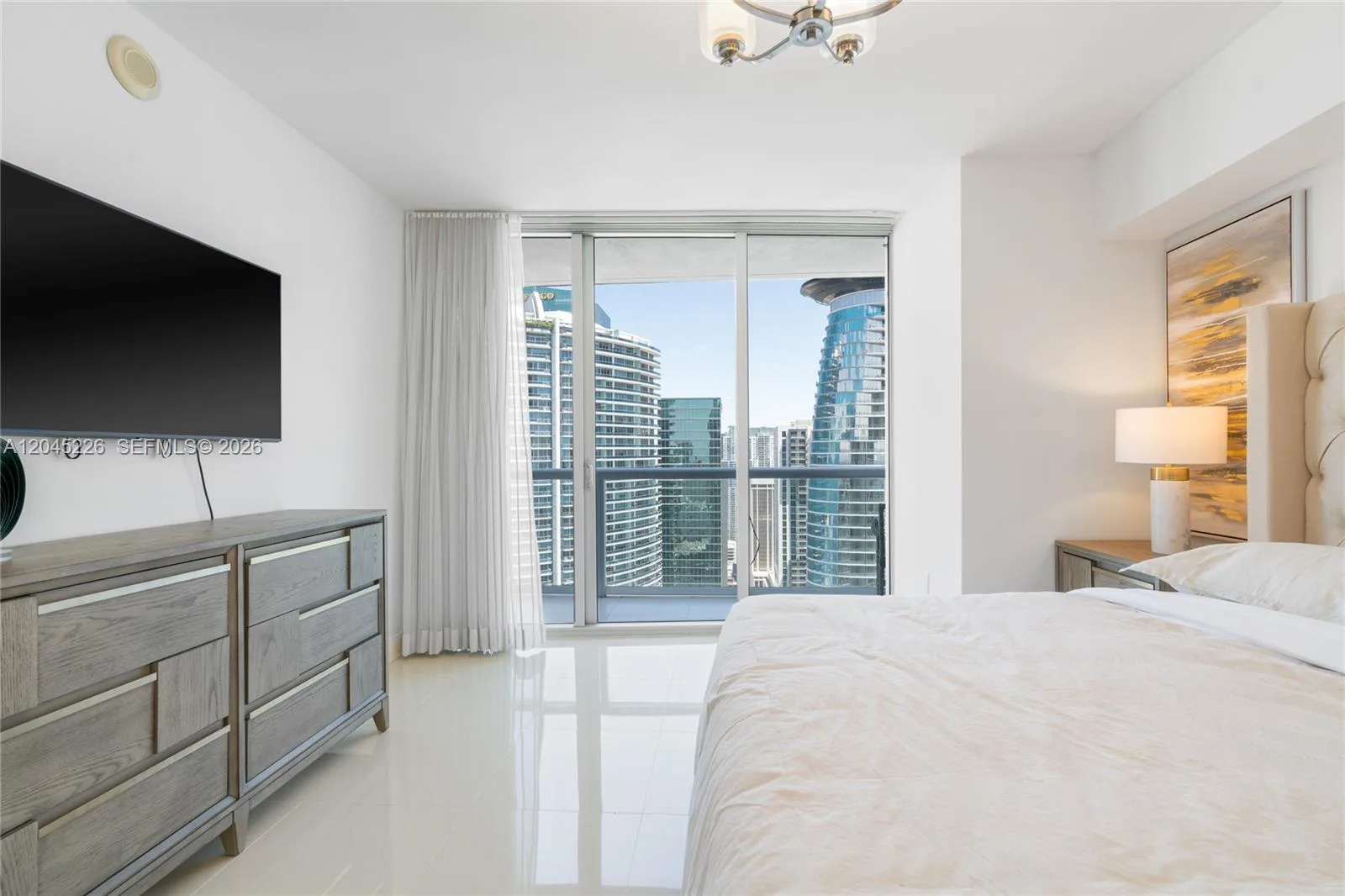 475 Brickell Ave # 4315, Miami, FL 33131 photo 12