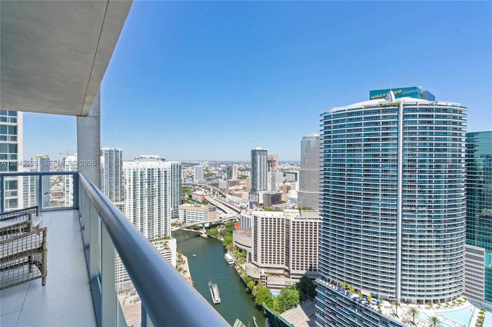 475 Brickell Ave # 4315, Miami, FL 33131 photo 3