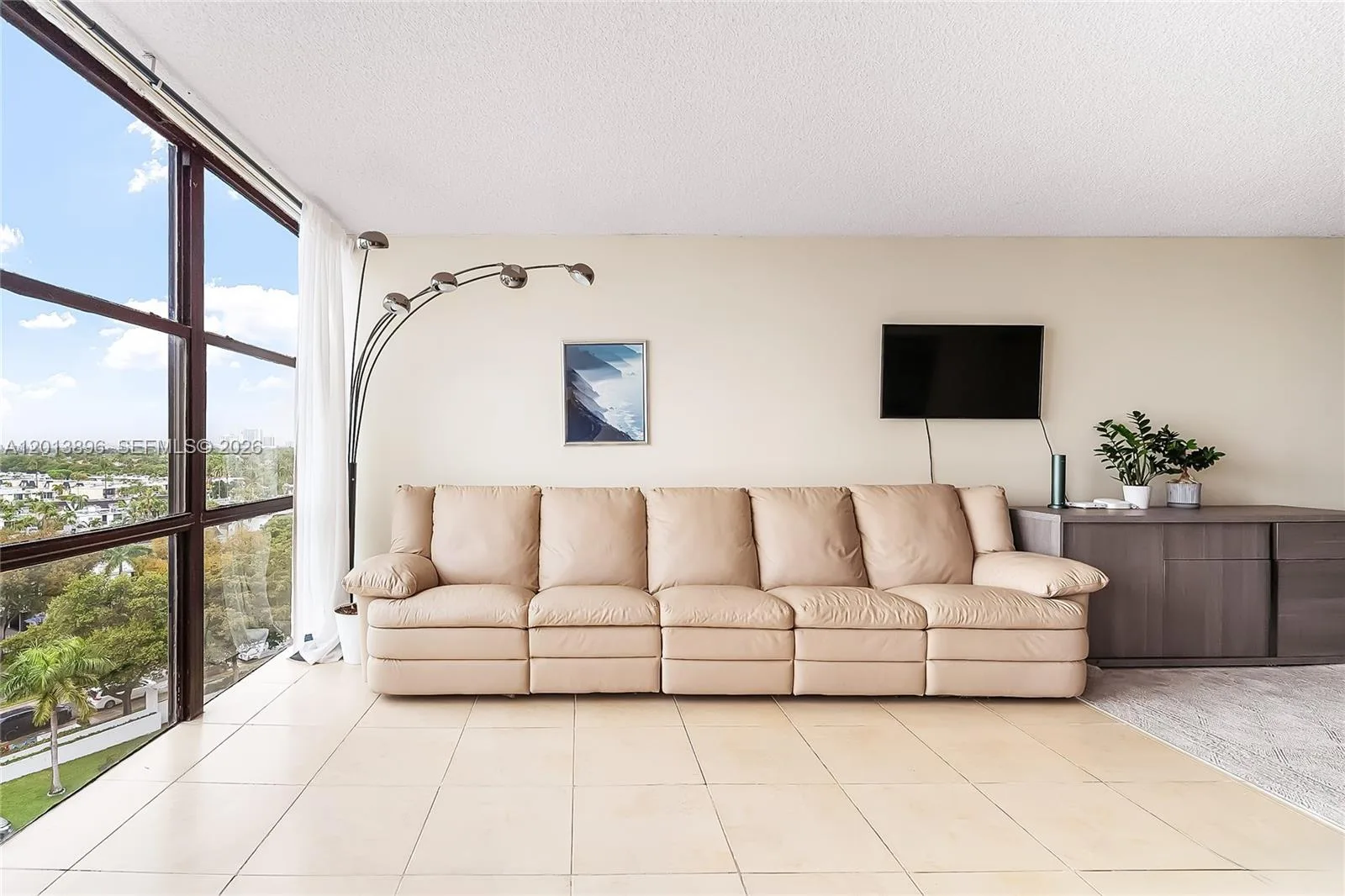 800 Parkview Dr # 901, Hallandale Beach, FL 33009 photo 10