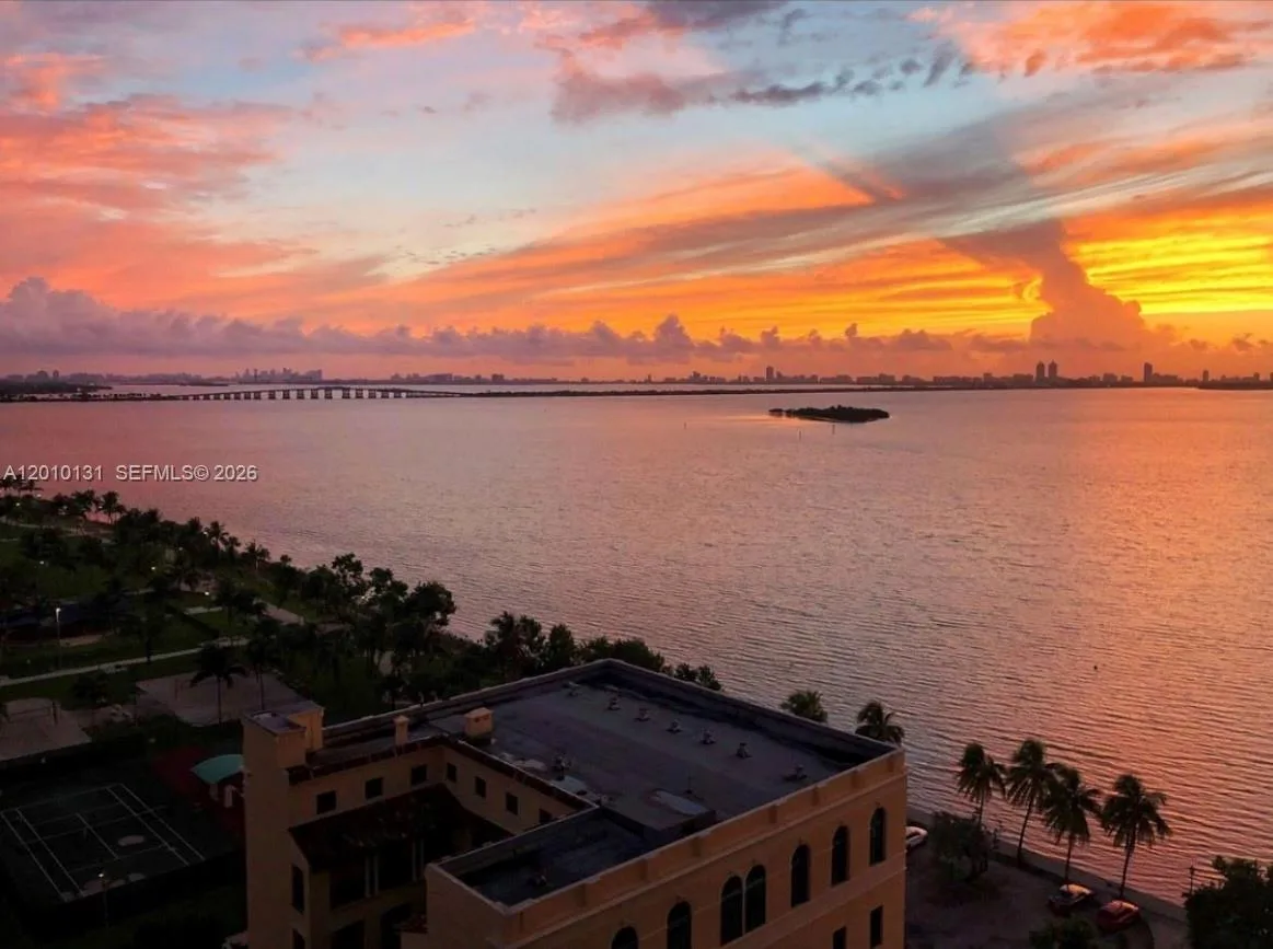1717 N Bayshore Dr # A-3039, Miami, FL 33132 photo 10