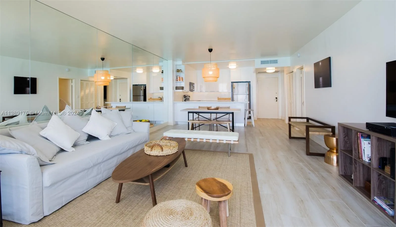 5601 Collins Ave # 1204, Miami Beach, FL 33140 photo 5