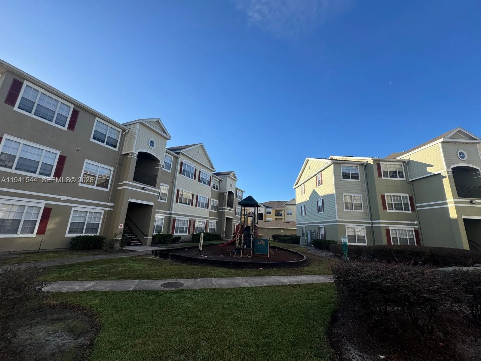 8201 Claire Ann Drive # 102, Orlando, FL 32835