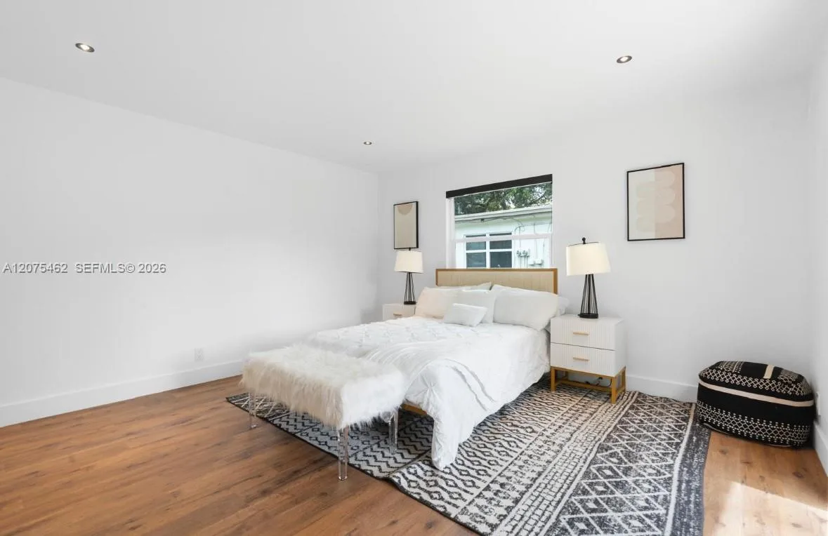 309 SE 3rd Ave # 309, Hallandale Beach, FL 33009 photo 11
