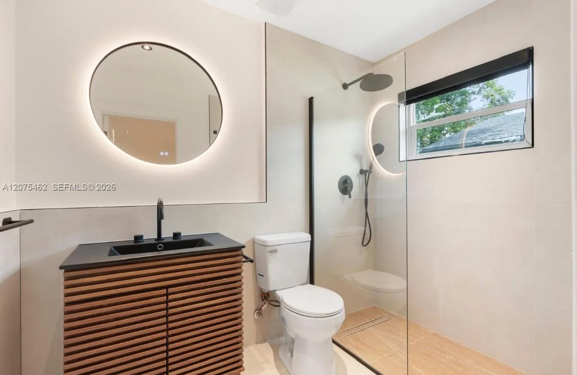 309 SE 3rd Ave # 309, Hallandale Beach, FL 33009 photo 13