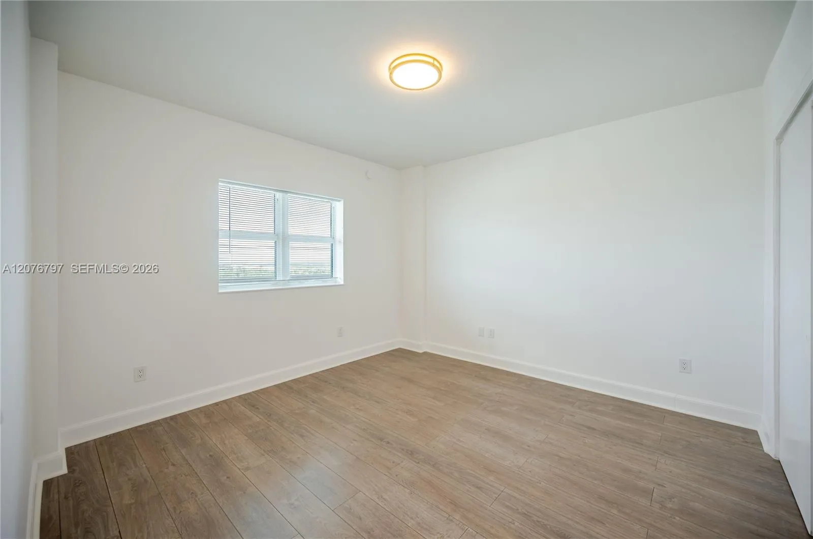 15051 Royal Oaks Ln # 2403, North Miami, FL 33181 photo 10